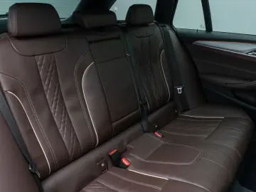 BMW 520d xD Panorama Massage HUD H K Individual-Voll