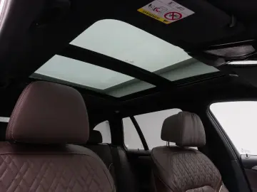 BMW 520d xD Panorama Massage HUD H K Individual-Voll