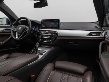 BMW 520d xD Panorama Massage HUD H K Individual-Voll