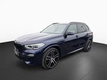 BMW X5 xDr30d MSpo SoftClo DisplayKey TV VentilS 360 DAProf