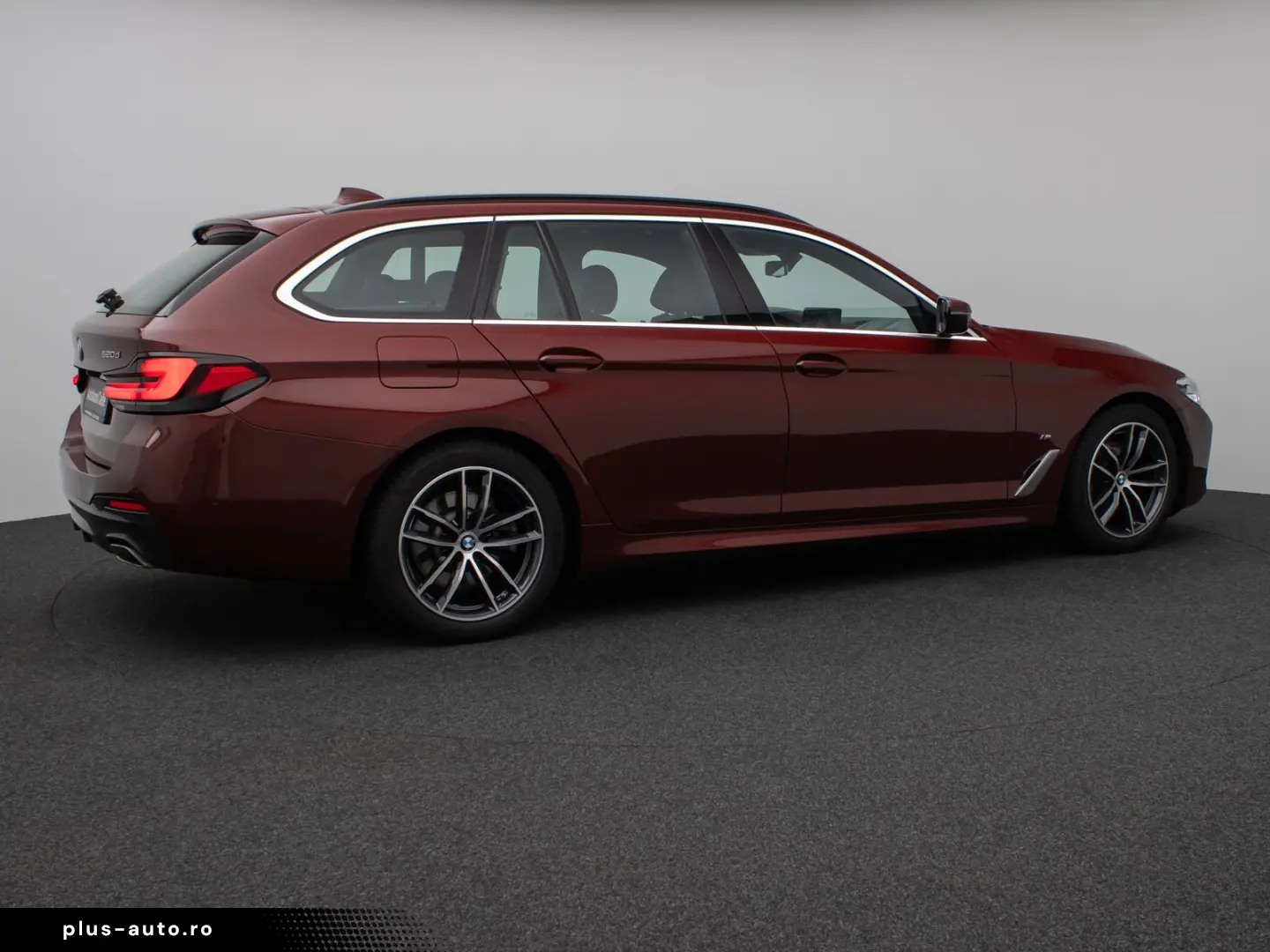 BMW 520d xD M Sport Kamera HUD DAB Alarm Individual