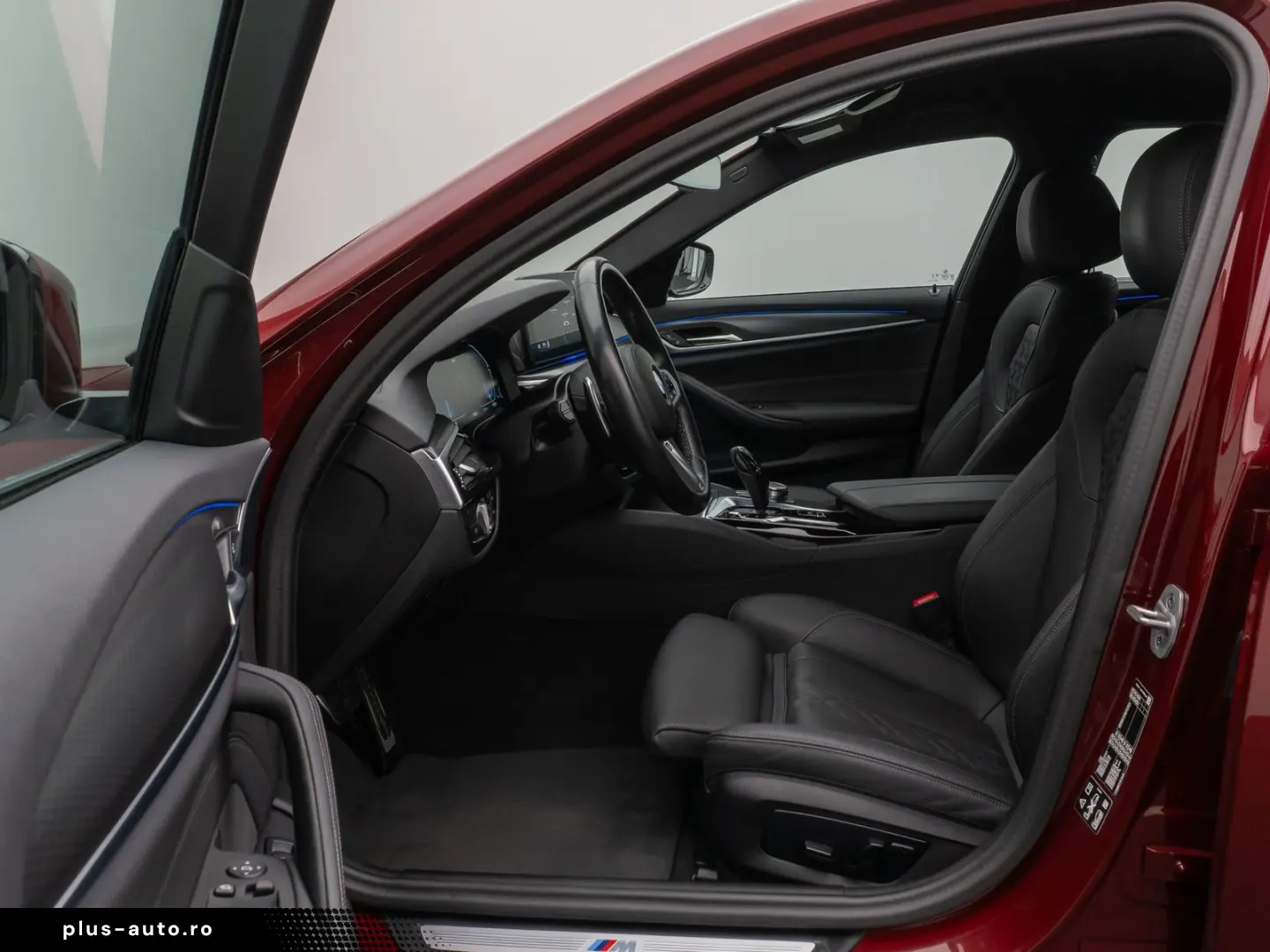 BMW 520d xD M Sport Kamera HUD DAB Alarm Individual