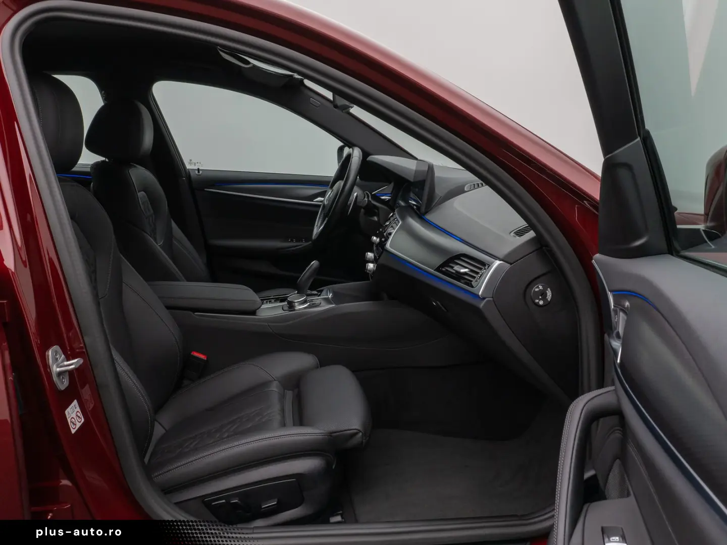 BMW 520d xD M Sport Kamera HUD DAB Alarm Individual