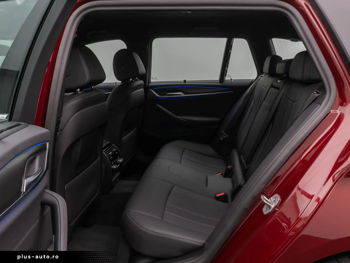 BMW 520d xD M Sport Kamera HUD DAB Alarm Individual