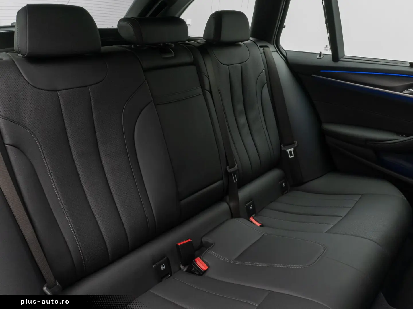 BMW 520d xD M Sport Kamera HUD DAB Alarm Individual