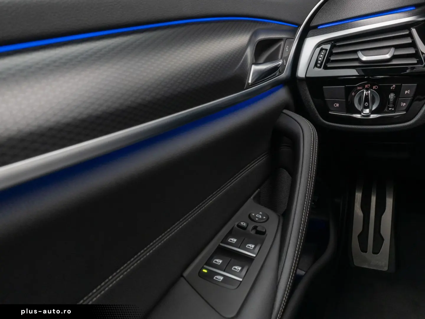 BMW 520d xD M Sport Kamera HUD DAB Alarm Individual