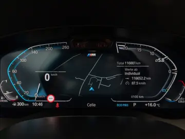 BMW 520d xD M Sport Kamera HUD DAB Alarm Individual