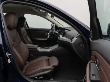 BMW 320d xD Kamera HUD DAB Komfort Sport Individual