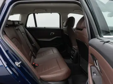 BMW 320d xD Kamera HUD DAB Komfort Sport Individual