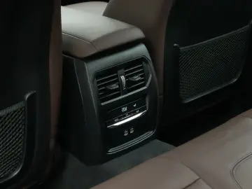 BMW 320d xD Kamera HUD DAB Komfort Sport Individual