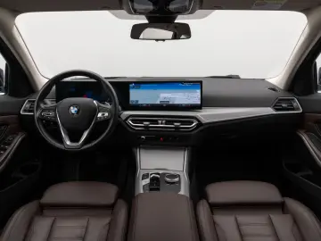 BMW 320d xD Kamera HUD DAB Komfort Sport Individual