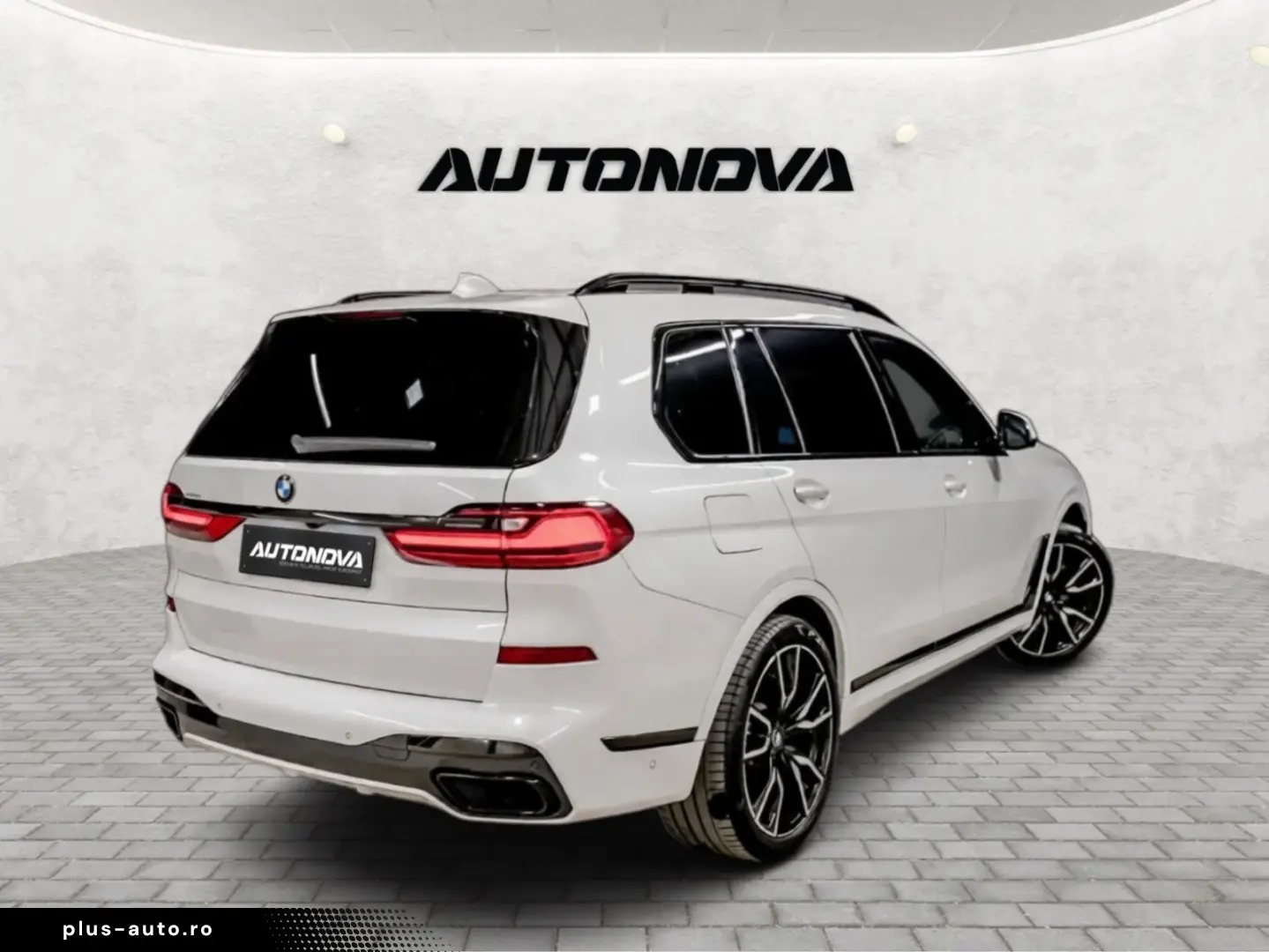 BMW X7 xDrive 40 d M Sport Individual-Sky lounge