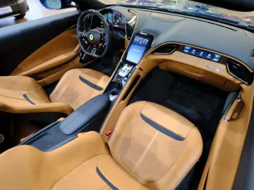 Ferrari Roma Spider 1HD FULL CARBON JBL