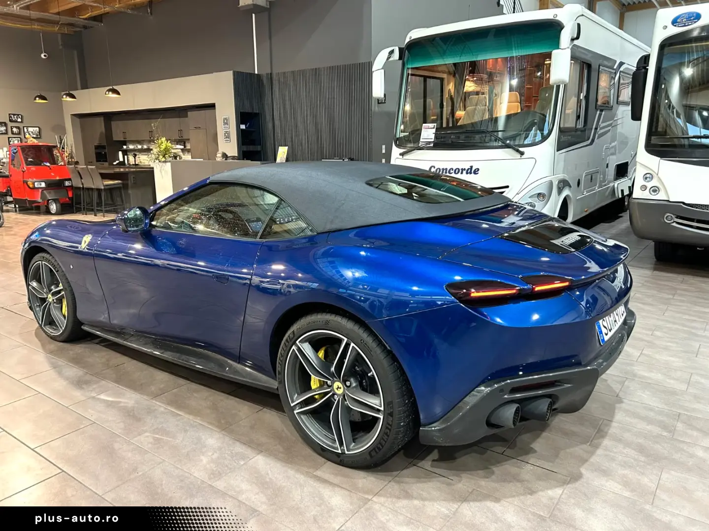 Ferrari Roma Spider 1HD FULL CARBON JBL