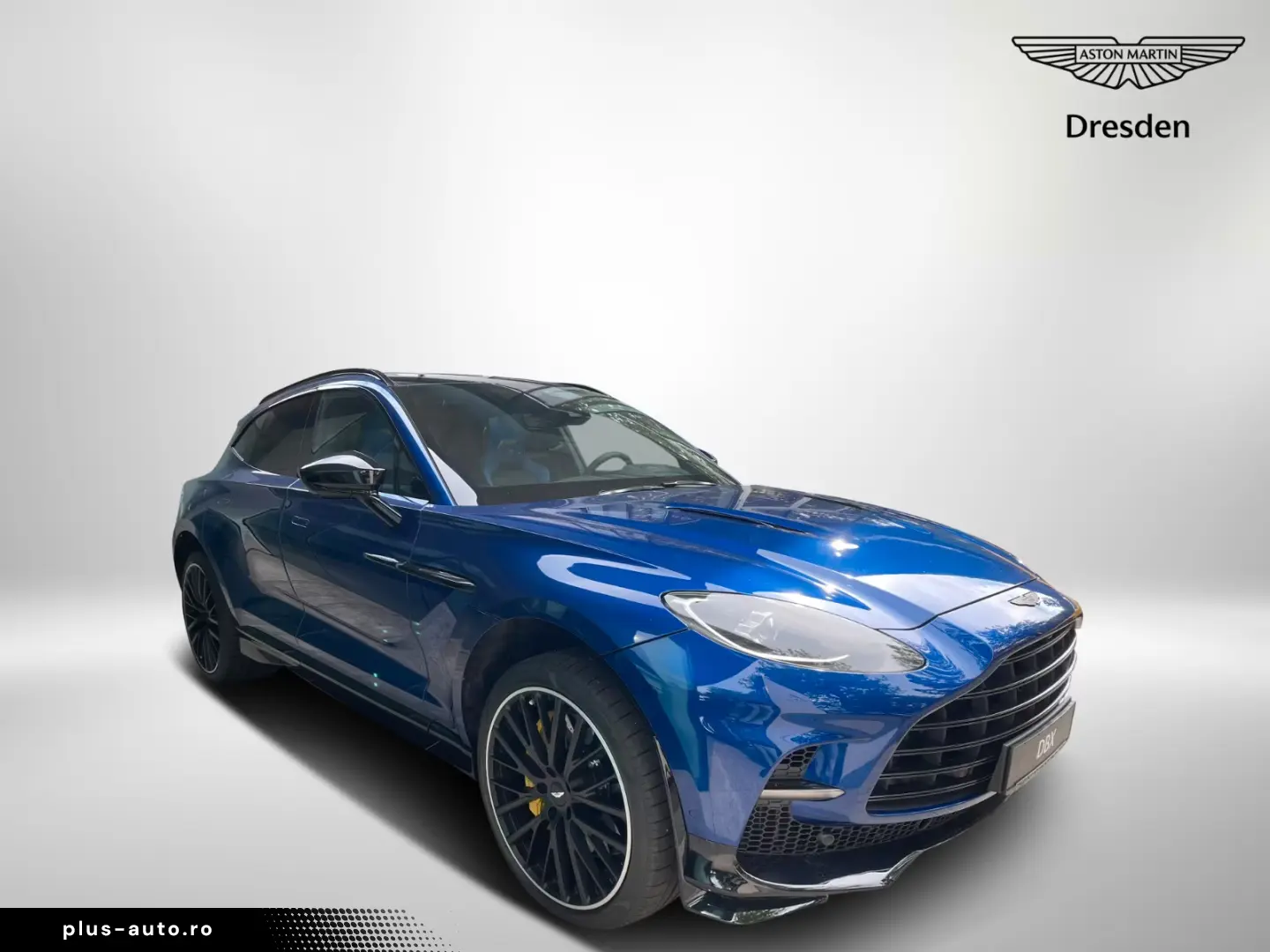Aston Martin DBX 707