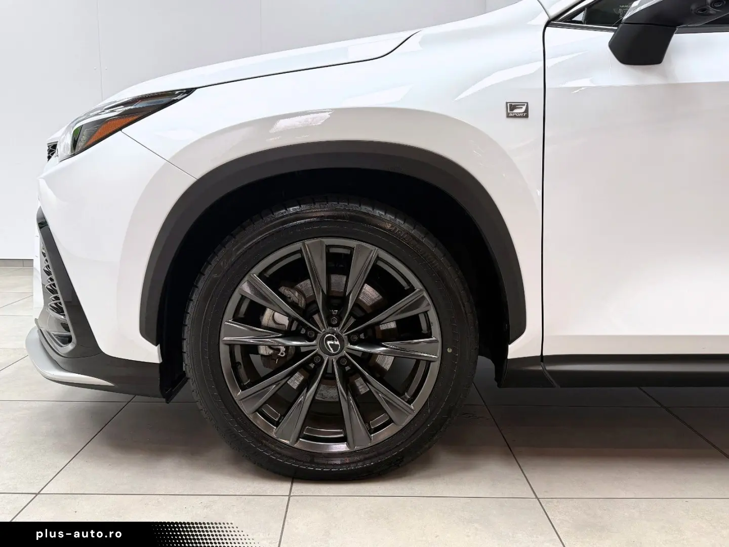 LEXUS NX 450 h  E-Four F SPORT  HUD MATRIX