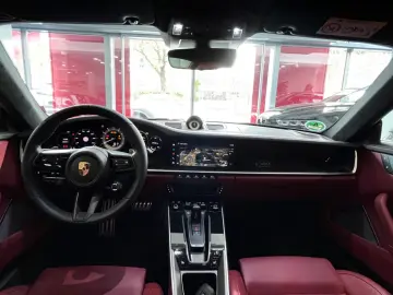 PORSCHE 911 992 TURBO S 1. HAND BRD LIFT PPF GARANTIE