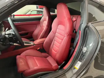 PORSCHE 911 992 TURBO S 1. HAND BRD LIFT PPF GARANTIE