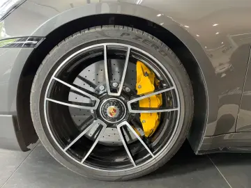 PORSCHE 911 992 TURBO S 1. HAND BRD LIFT PPF GARANTIE