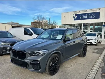 BMW X5 xDrive30d M Sport Individual Leder weiß