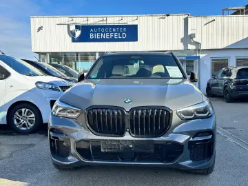 BMW X5 xDrive30d M Sport Individual Leder weiß