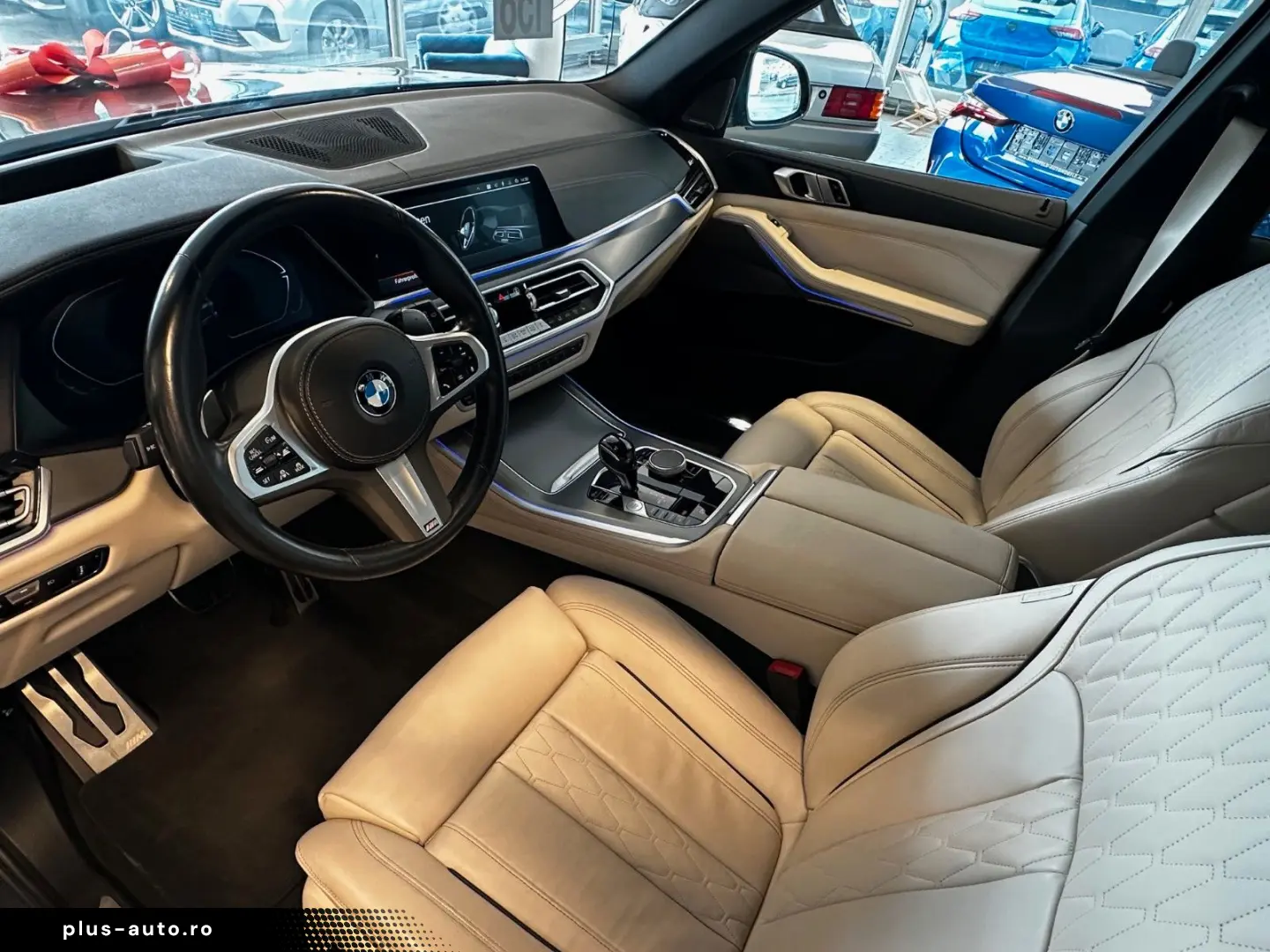 BMW X5 xDrive30d M Sport Individual Leder weiß