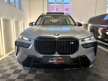 BMW X7 M60i Individual Carbon 7-Sitzer B&W Massage