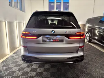 BMW X7 M60i Individual Carbon 7-Sitzer B&W Massage