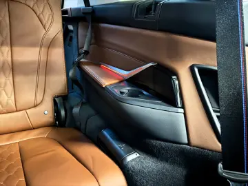 BMW X7 M60i Individual Carbon 7-Sitzer B&W Massage