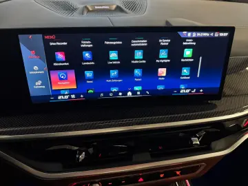 BMW X7 M60i Individual Carbon 7-Sitzer B&W Massage