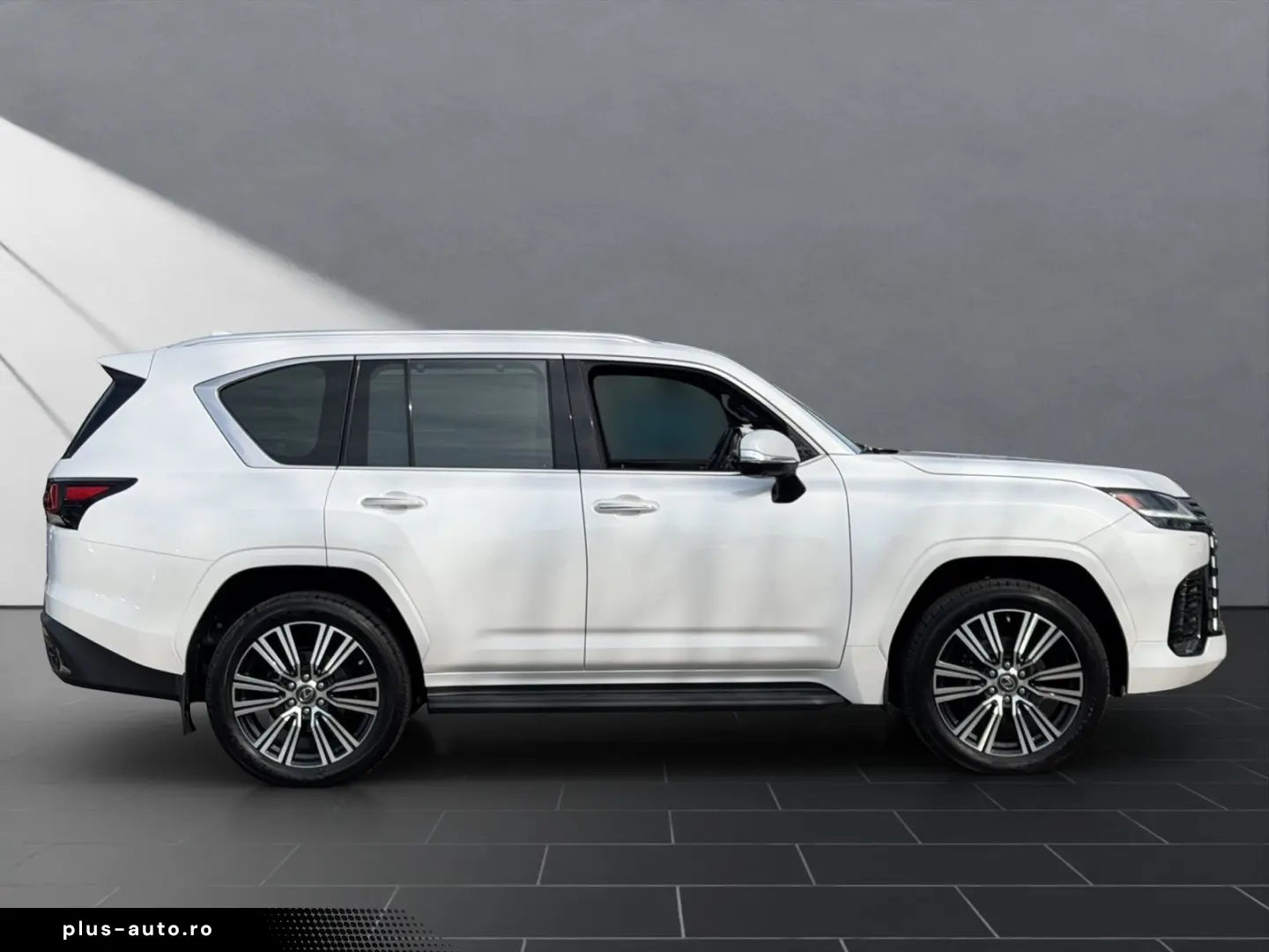 LEXUS LX 500 D Luxury Mark Levinson Full Options