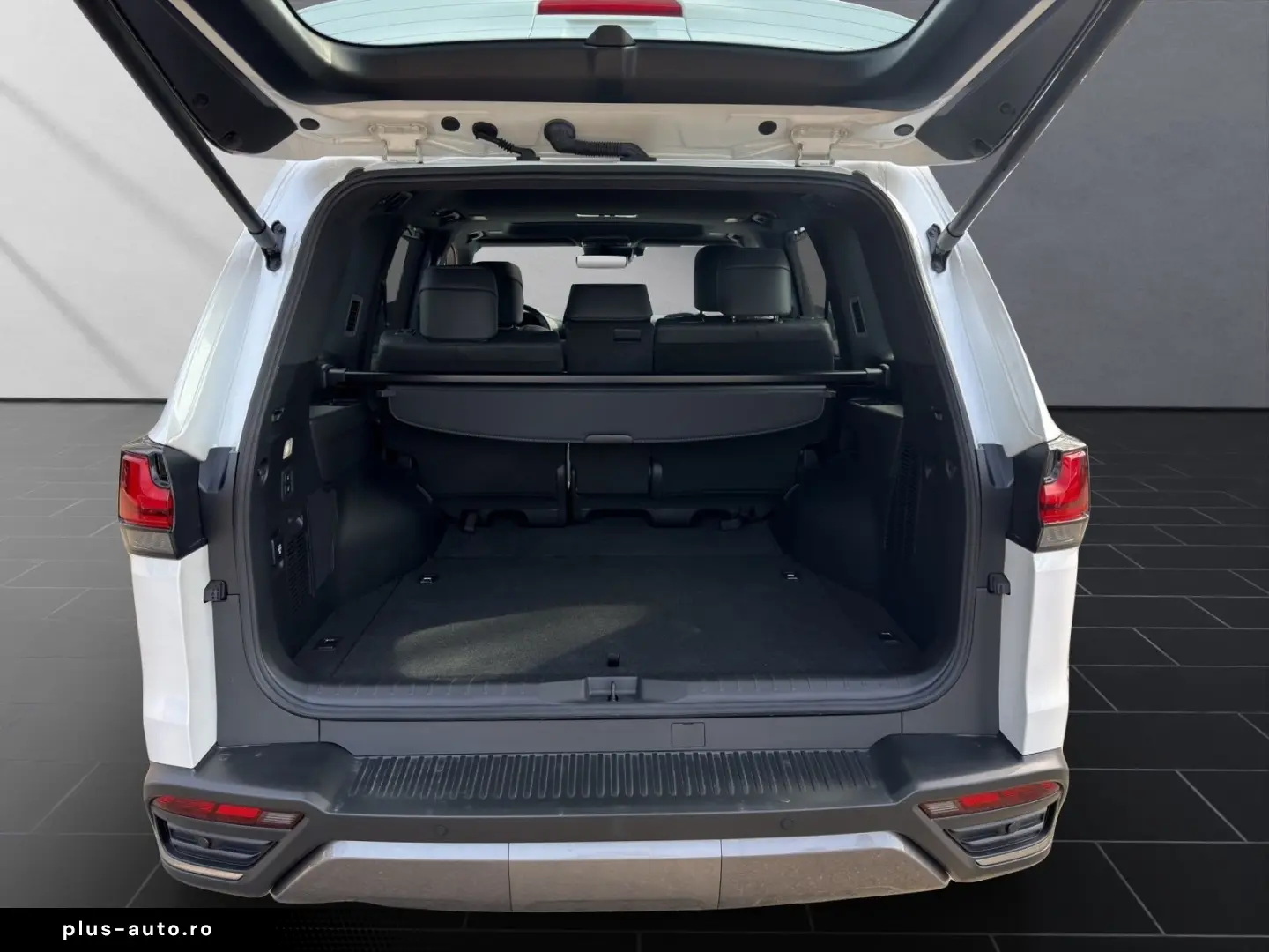 LEXUS LX 500 D Luxury Mark Levinson Full Options