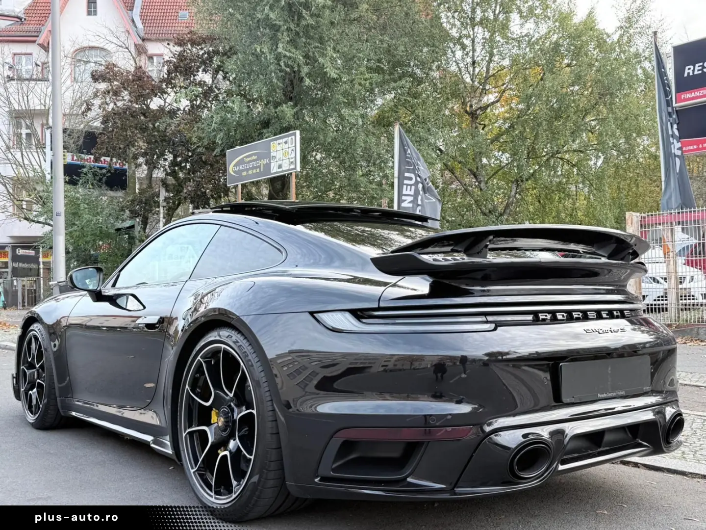 PORSCHE 992 911 TURBO S  MATRIX LED S-BELÜFT BURMESTER