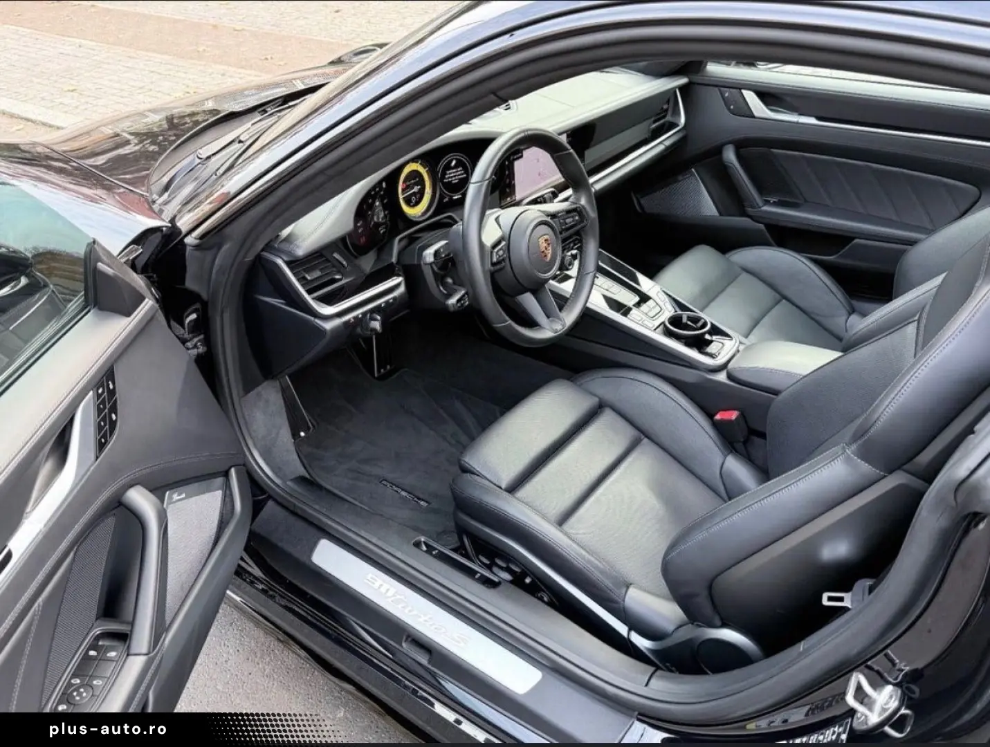 PORSCHE 992 911 TURBO S  MATRIX LED S-BELÜFT BURMESTER