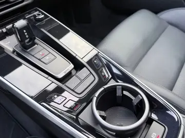 PORSCHE 992 911 TURBO S  MATRIX LED S-BELÜFT BURMESTER