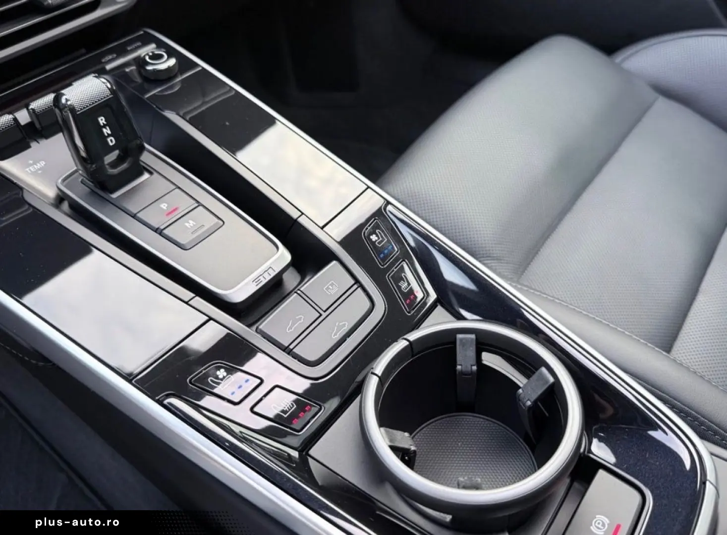 PORSCHE 992 911 TURBO S  MATRIX LED S-BELÜFT BURMESTER