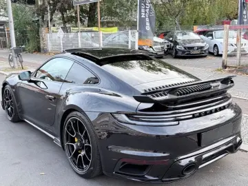 PORSCHE 992 911 TURBO S  MATRIX LED S-BELÜFT BURMESTER