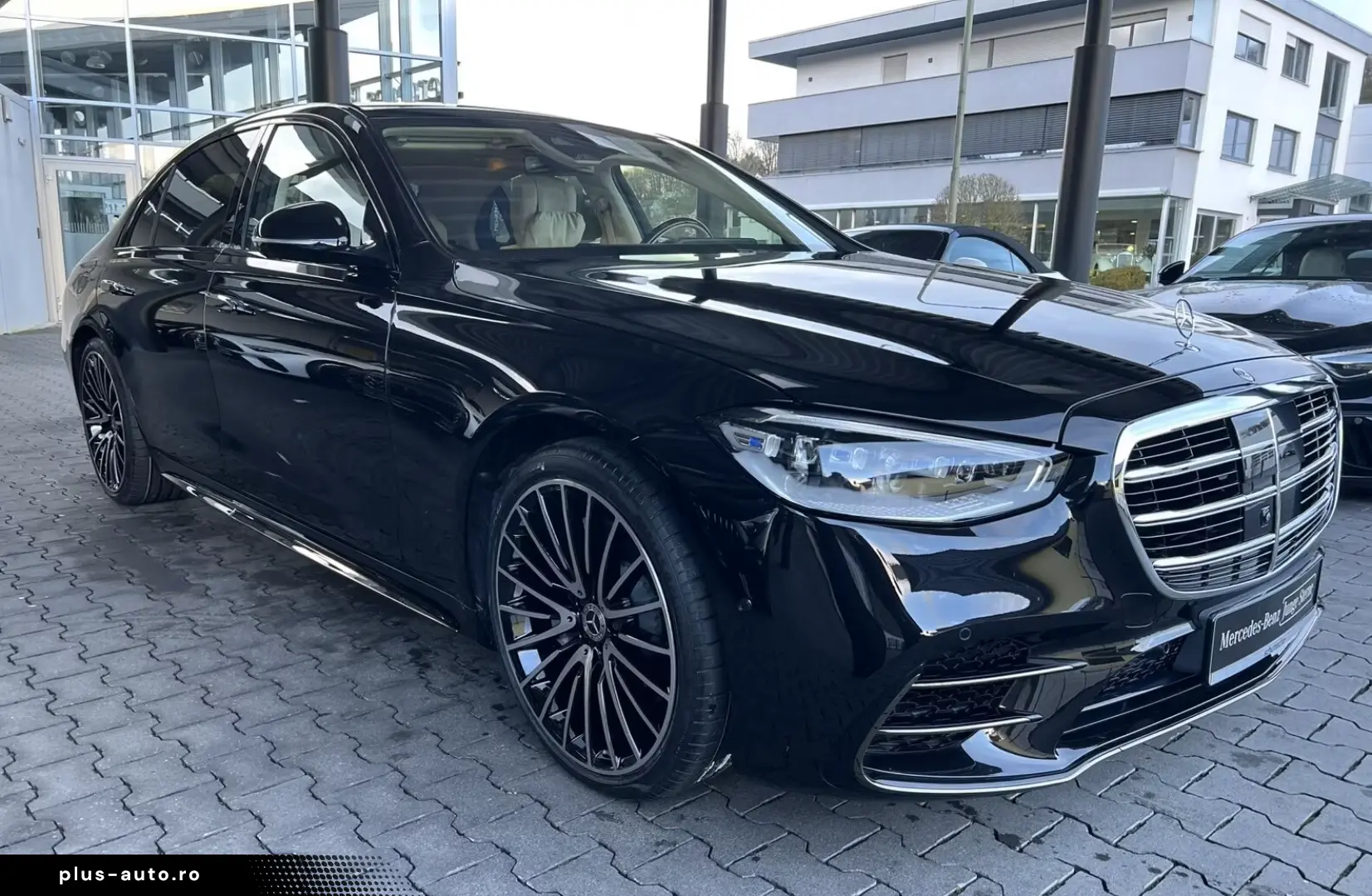 Mercedes-Benz S 580 4M Lang First-Class Burm3D