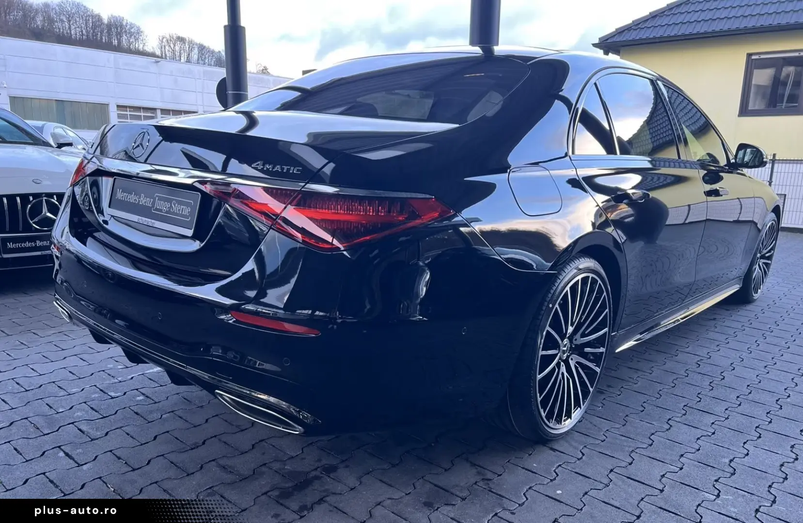 Mercedes-Benz S 580 4M Lang First-Class Burm3D