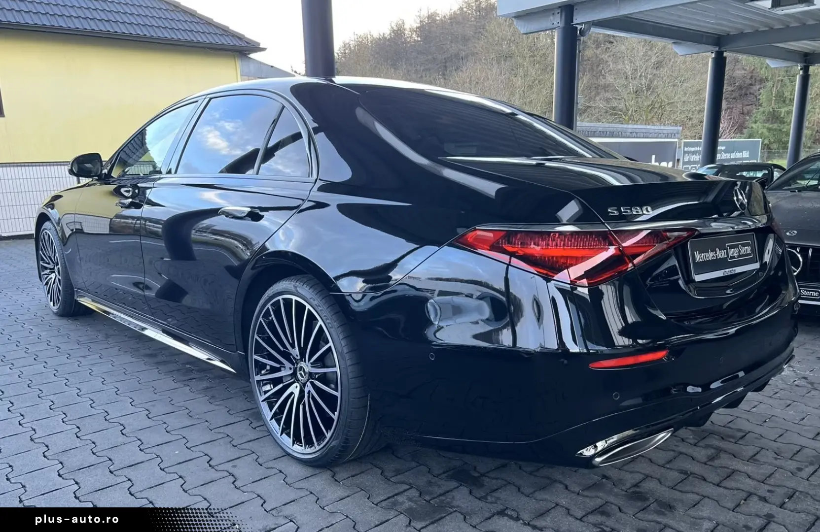 Mercedes-Benz S 580 4M Lang First-Class Burm3D