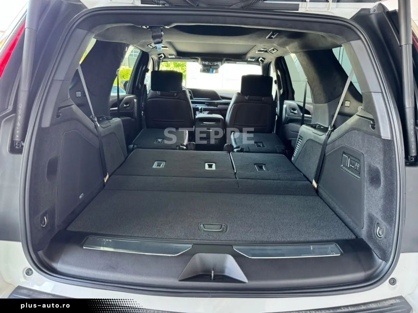 CADILLAC Escalade 6.2 V8 Sport Platinum EU-Navi Luftfed.