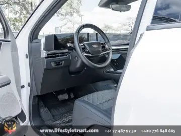 CADILLAC Escalade IQ SPORT 1 -2025- € 99.900 T1