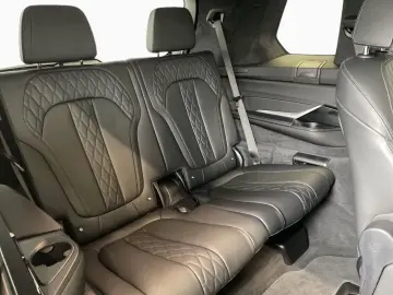BMW X7 xDr40i M Sport ExDrive StHz SkyL AHK Massage