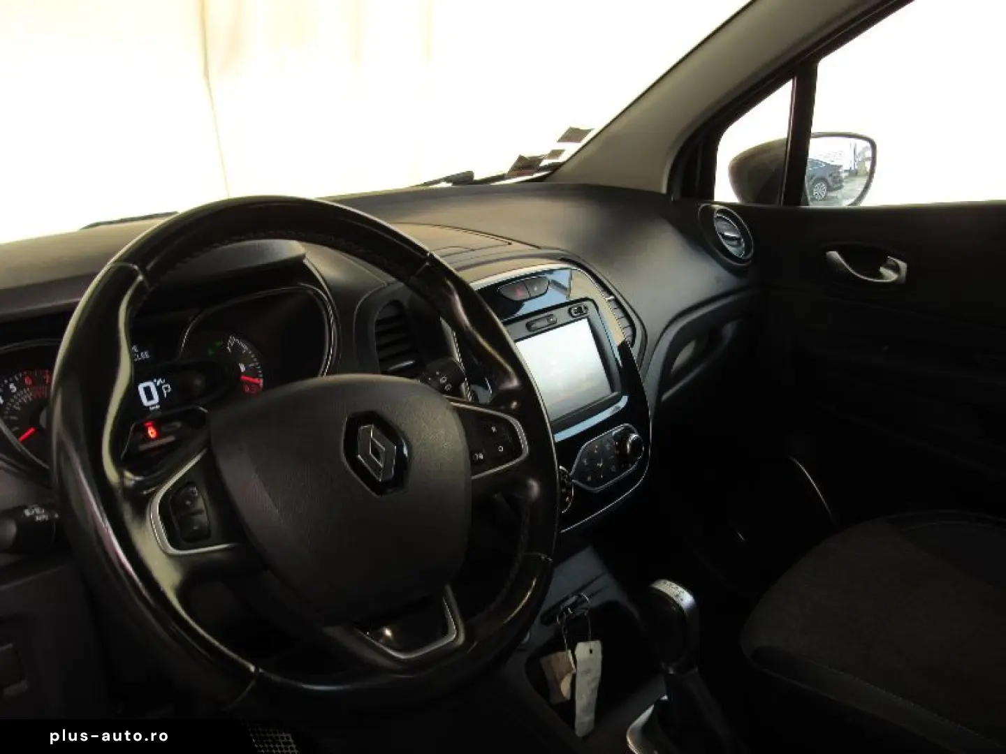 RENAULT CAPTUR 1.2 TCe 120CP Intens EDC