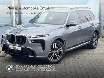 BMW X7 xDrive40i M Sport AHK P-SKY 6-Sitze StHzg h&k