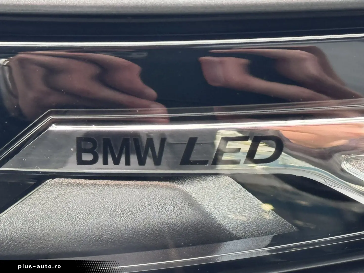 BMW X7 xDrive40i M Sport AHK P-SKY 6-Sitze StHzg h&k