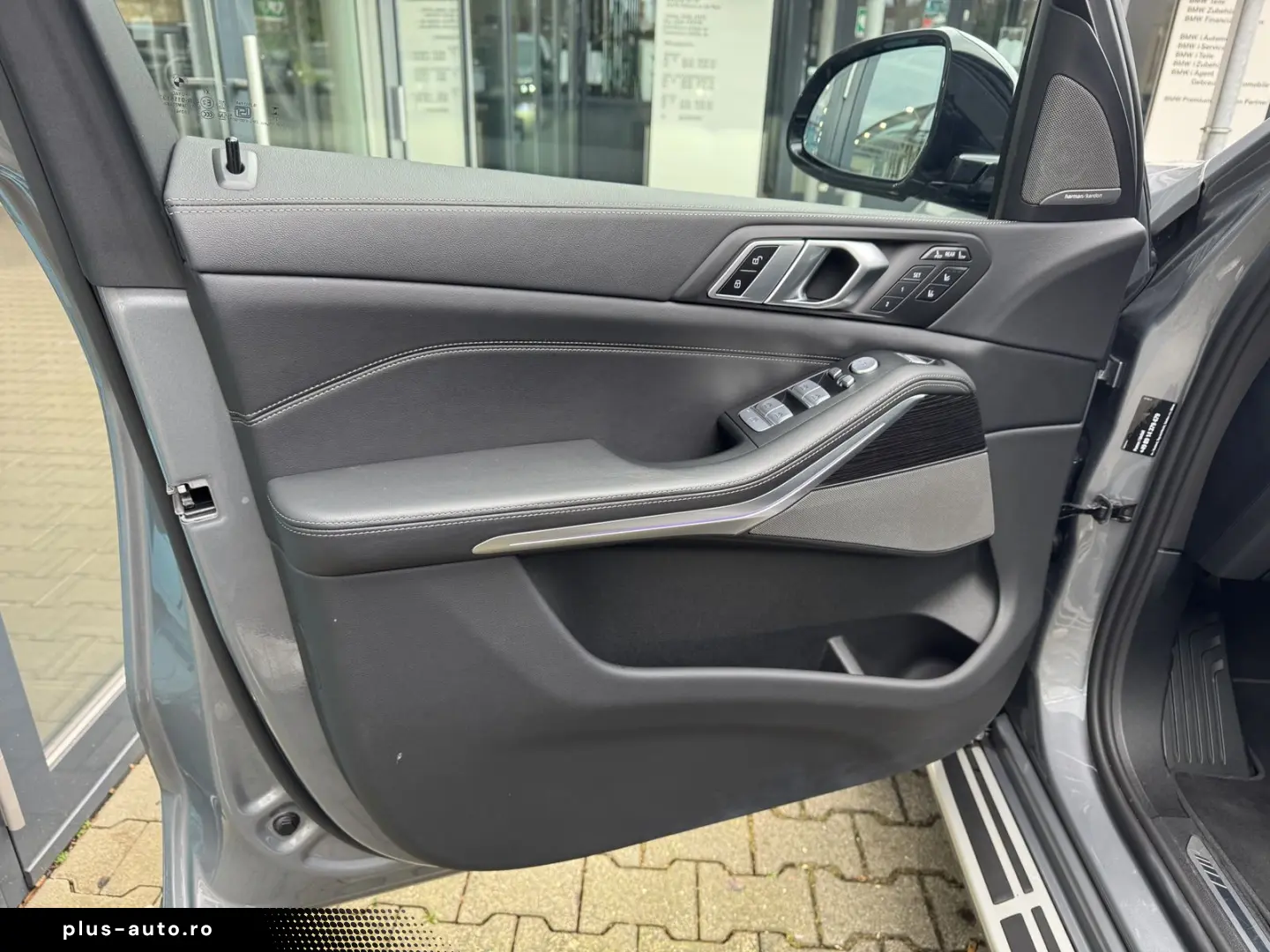 BMW X7 xDrive40i M Sport AHK P-SKY 6-Sitze StHzg h&k