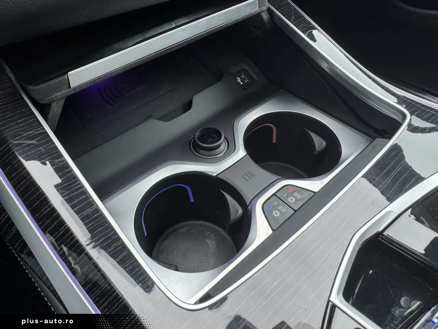 BMW X7 xDrive40i M Sport AHK P-SKY 6-Sitze StHzg h&k