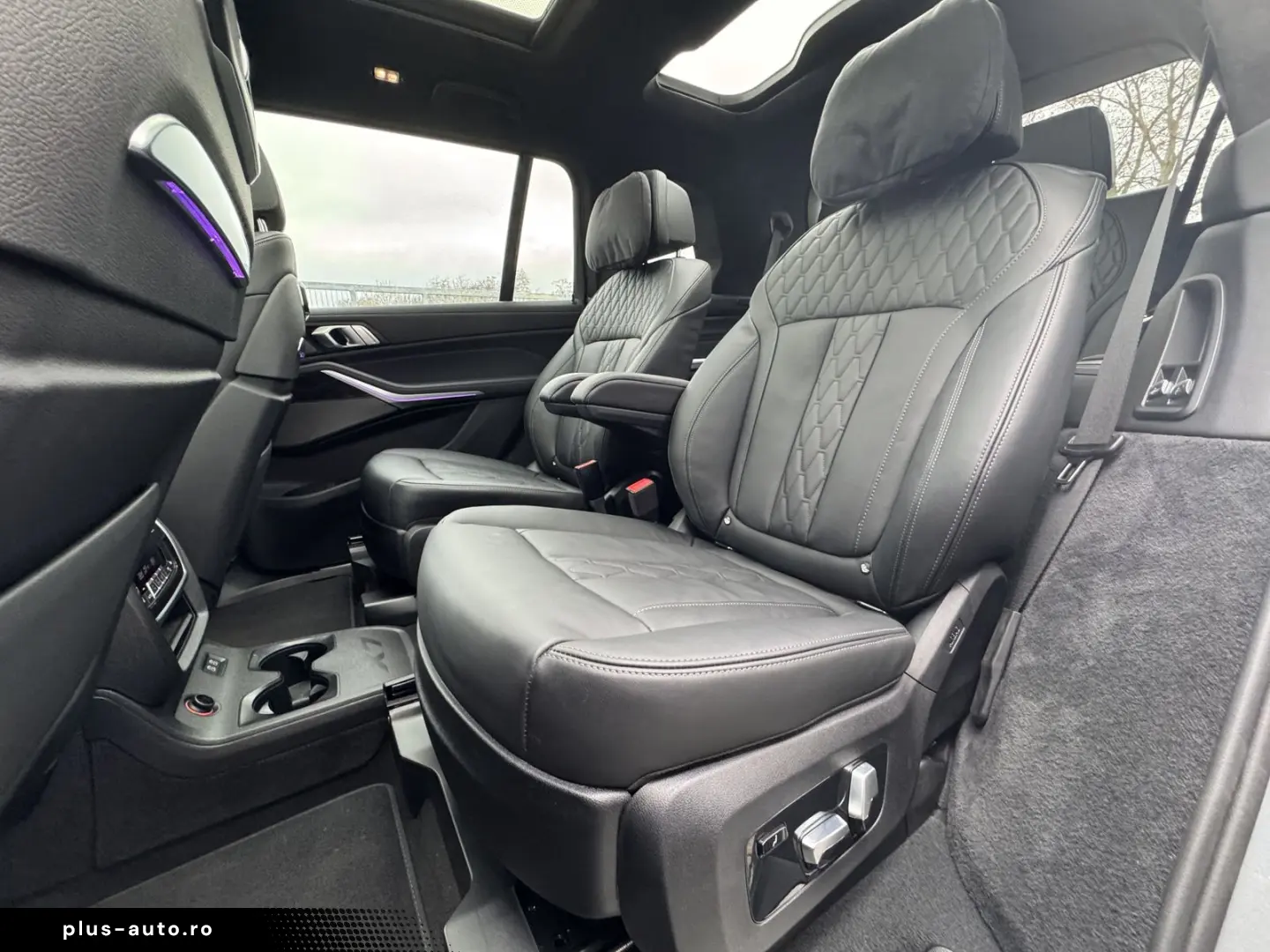 BMW X7 xDrive40i M Sport AHK P-SKY 6-Sitze StHzg h&k