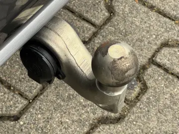 BMW X7 xDrive40i M Sport AHK P-SKY 6-Sitze StHzg h&k